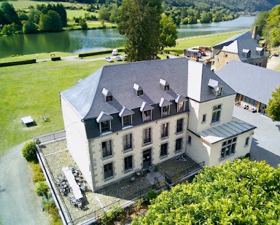 Domaine Château Le Risdoux, Location de Vacances à Vireux-Wallerand