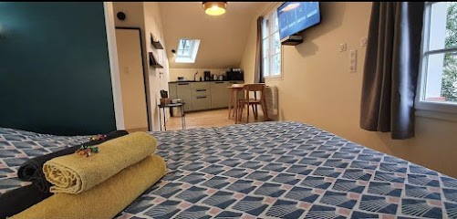 LocàLokmaria29 Location meublée de tourisme, Chambre d'Hôtes à Quimper