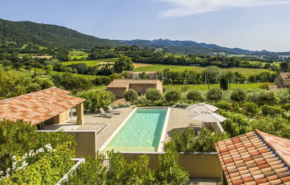Patios des vignes, Chambre d'Hôtes à Séguret