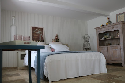 Chambre D'hôtes L'ormeau, Chambre D'hôtes à Charols