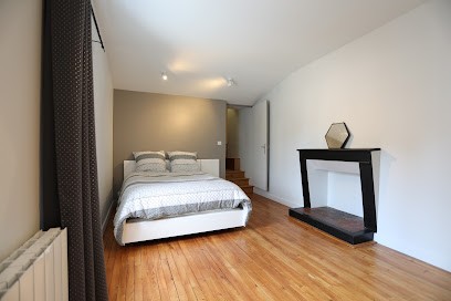 Location Meublé Place Au Repos, Location de Vacances à Mouilleron-Saint-Germain