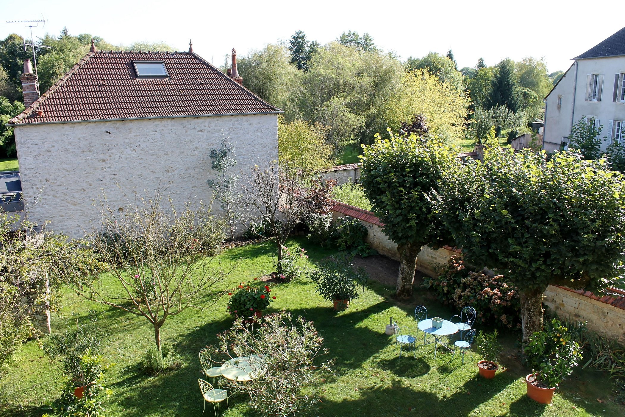 chambres d'hotes et table du Couvent, Chambre d'Hôtes à Châtillon-en-Bazois