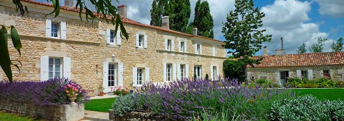 Le Domaine Du Chat Perché, Chambre d'Hôtes à La Gripperie-Saint-Symphorien