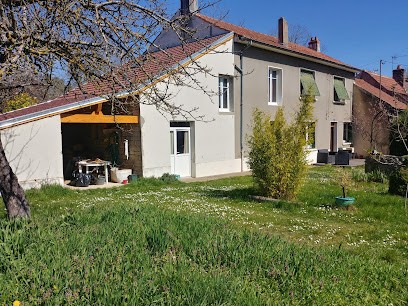 Maison Des Bambous - 2 Chambres Privées Au Calme, Chambre d'Hôtes à Dijon