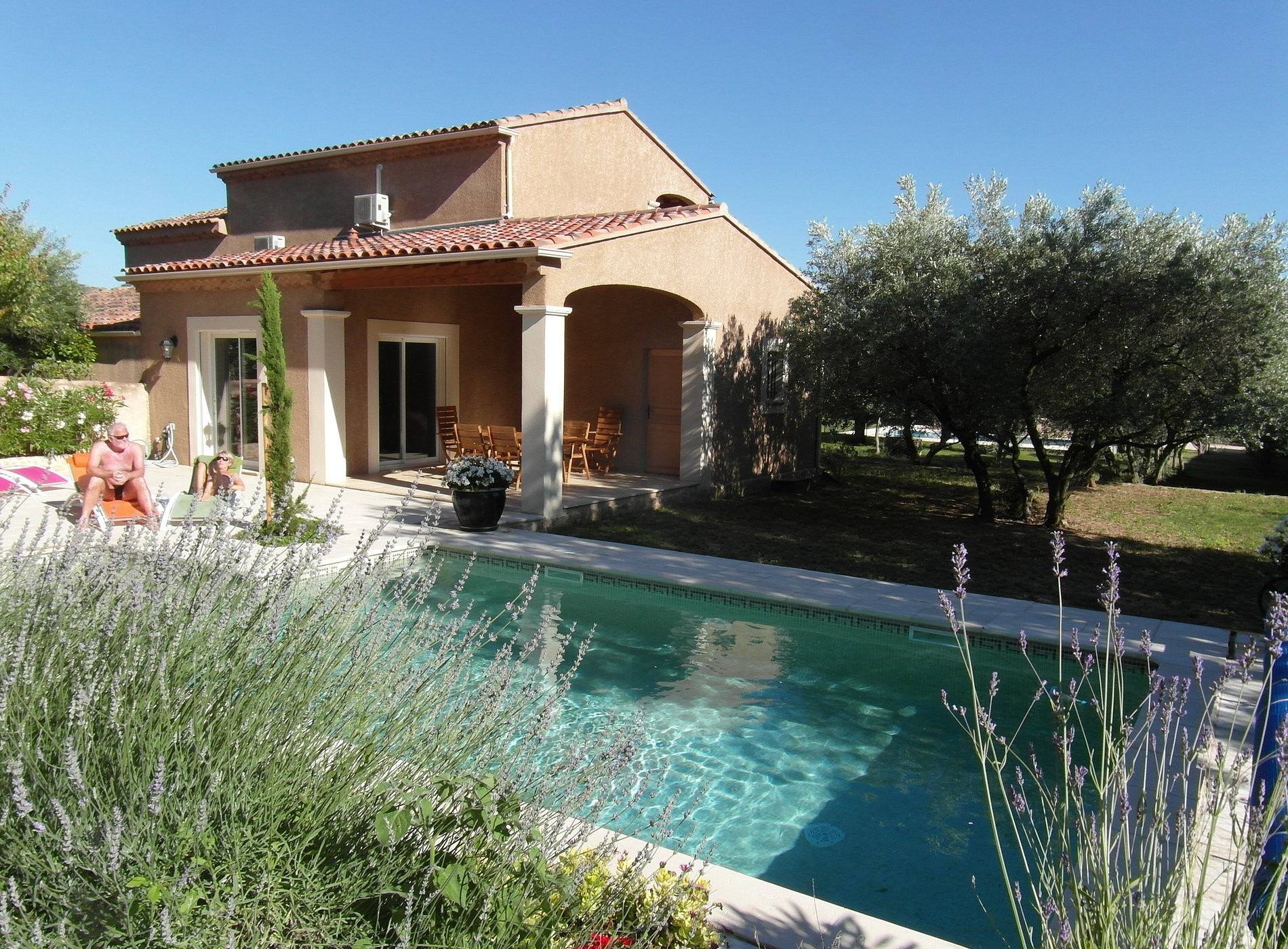 Le Clos De La Cerise, Chambre d'Hôtes à Châteauneuf-du-Pape