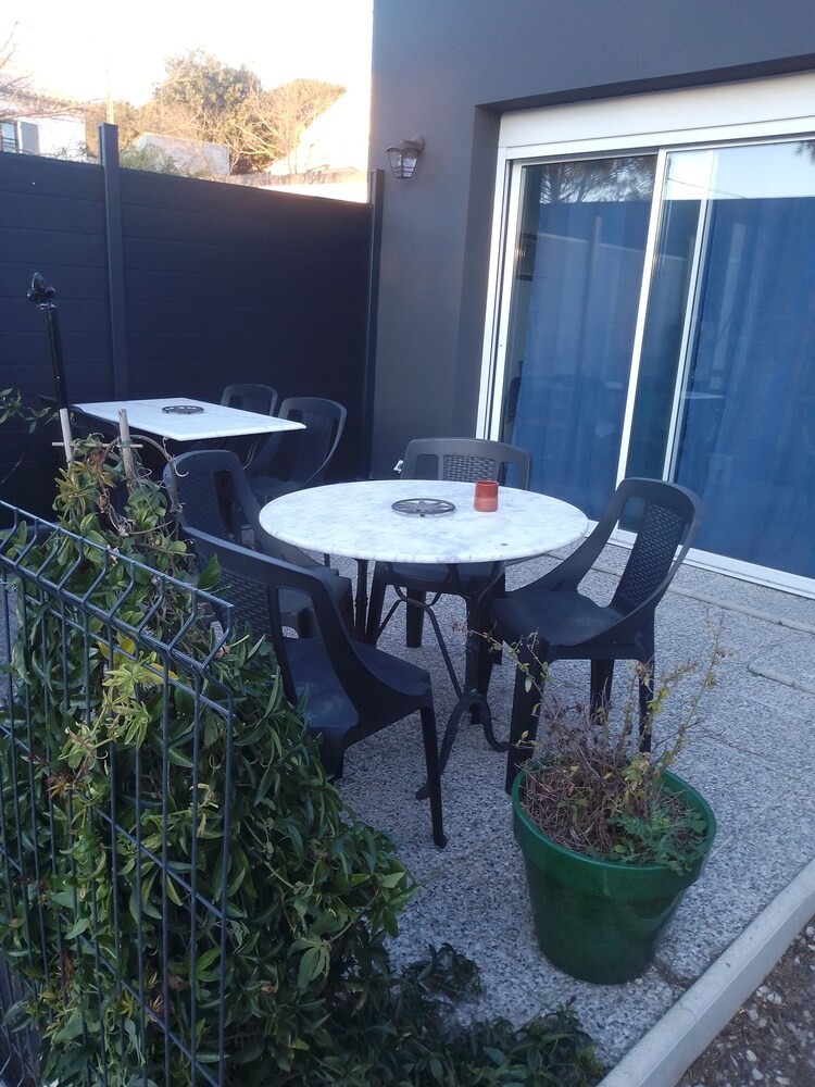 AU PIED DE BARRY, Chambre d'Hôtes à Bollène