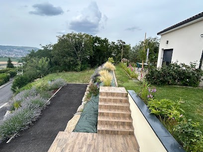 L'Alphonsine L Gîte Dans Le Puy-de-Dôme, Location de Vacances à Veyre-Monton