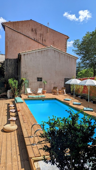 Le pélican, Chambre d'Hôtes à Méounes-lès-Montrieux