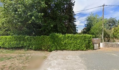 Vous pourrez vous détendre dans notre jacuzzi extérieur sur notre terrasse en période estivale, Chambre d'Hôtes à Parthenay