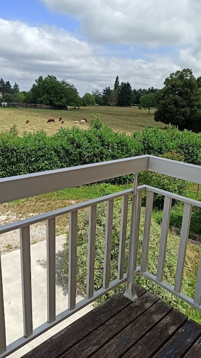 Chambres d'hôtes Solely, Chambre d'Hôtes à Saint-Clair-de-la-Tour