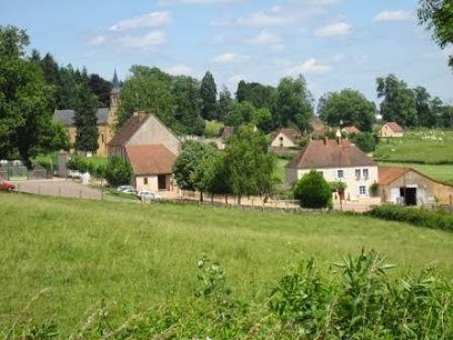 Bouillon Patrick, Chambre d'Hôtes à Lugny-lès-Charolles