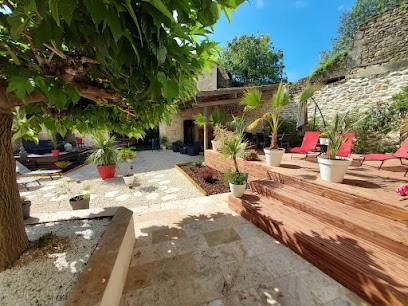 Les Granges Des Camar’gays, Chambre d'Hôtes à Aubais