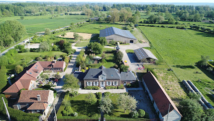 Pommes & Chevaux, Location De Vacances à Favières