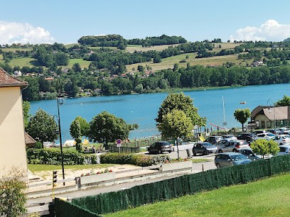 Chambres d'hôtes La Roselière du lac, Chambre d'Hôtes à Villages du Lac de Paladru