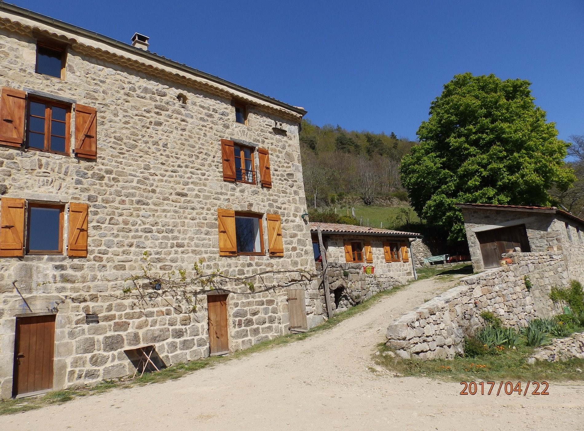 Gîtes Théolier, Chambre d'Hôtes à Pailharès
