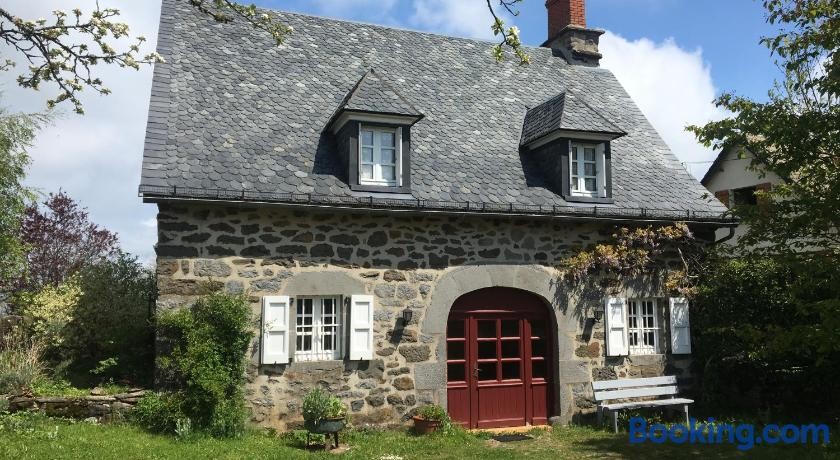 Les Sorbiers, Chambre d'Hôtes à Anglards-de-Salers
