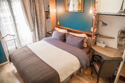 Cédric Accueille - Chambres D'hôtes À Paris, Chambre D'hôtes à Paris 10
