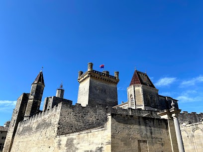 Onseretrouvallabrix, Location de Vacances à Vallabrix