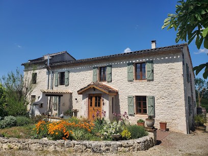 Au Mas de Janita : Chambres d'hôtes et gîte Le Pressoir, Maison d'Hôtes à Cahuzac-sur-Vère
