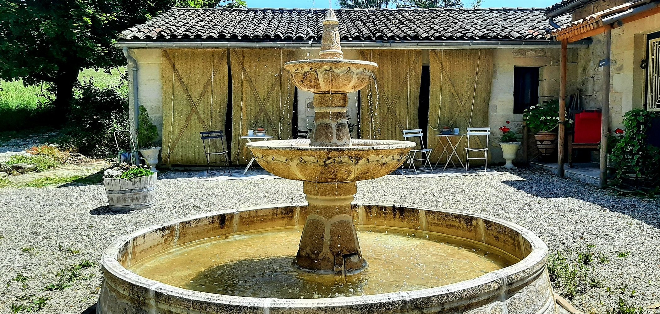 Aux Tuileries Nord, Chambre d'Hôtes à Haux