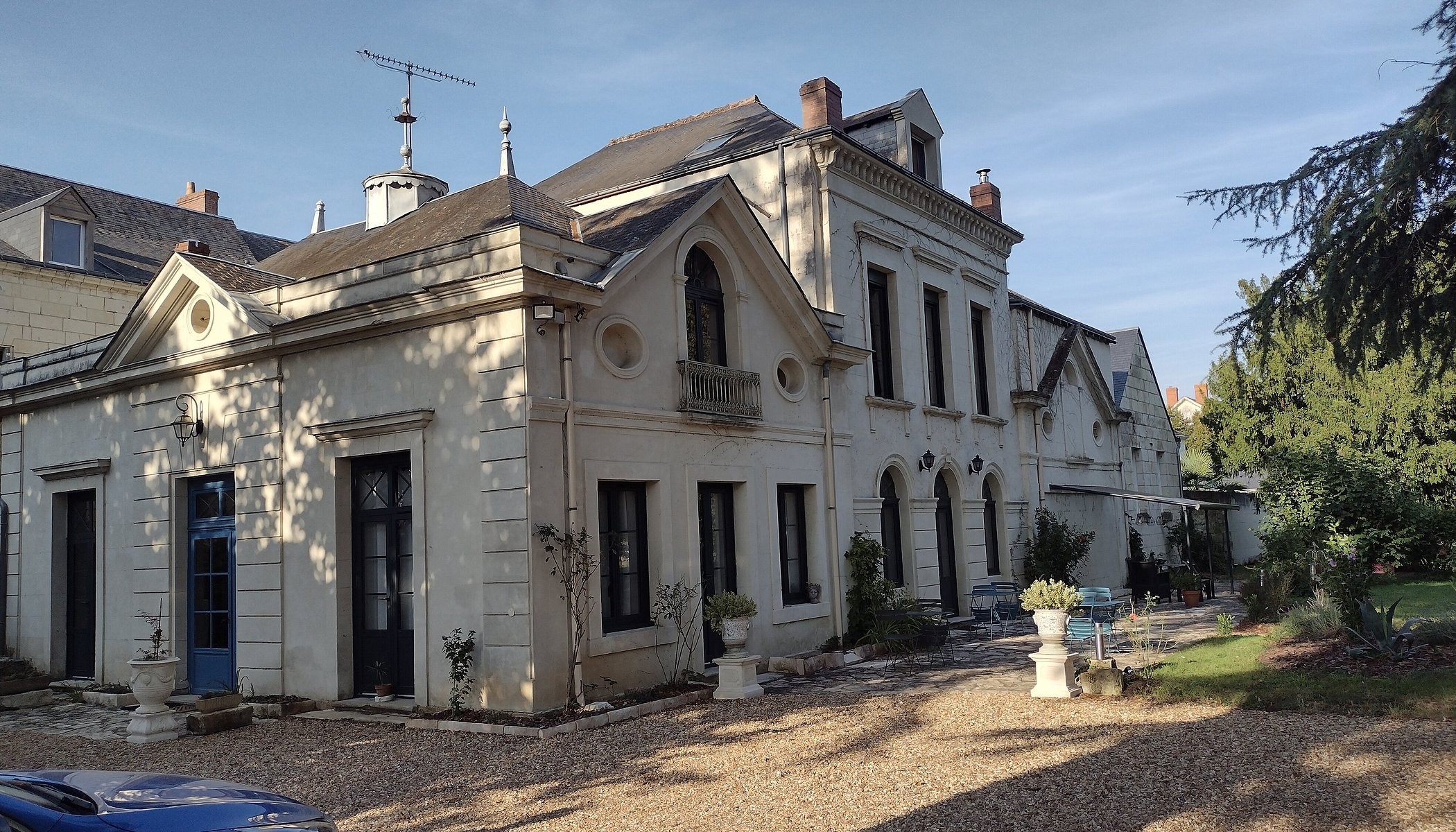 Castel de Bréhémont, Chambre d'Hôtes à Bréhémont