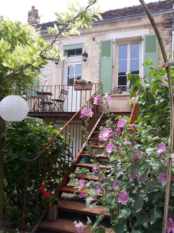 Chambre D'hôtes L'Epiphanie, Chambre d'Hôtes à Tonnerre