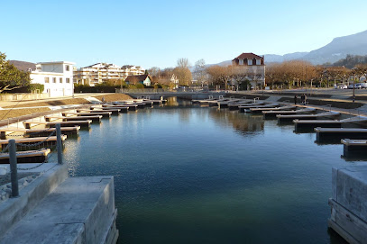 Villa Petit Port - Tillet, Location De Vacances à Aix-les-Bains