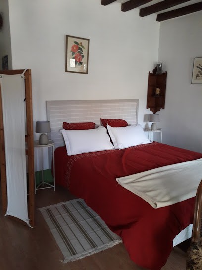 LES LIERRES, Chambre d'Hôtes à Saint-Gengoux-le-National