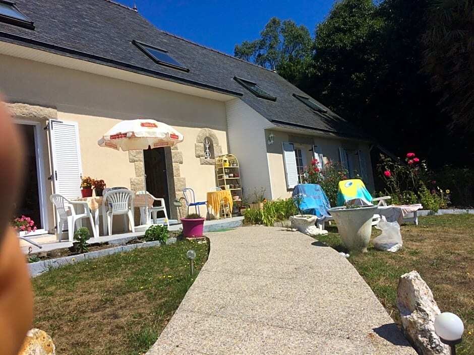 aux 2 oies, Chambre d'Hôtes à Plouider