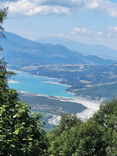 Roux Roger, Location de Vacances à Saint-Sauveur