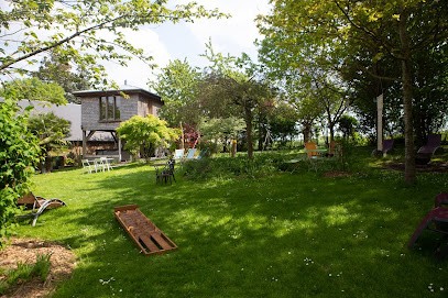 Au Refuge Des 3 Ours, Chambre d'Hôtes à Essuiles