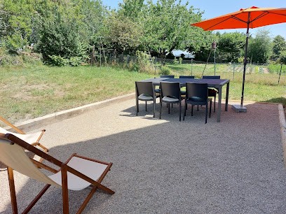 GITE DE DOMI, ST HIPPOLYTE, Location de Vacances à Saint-Hippolyte