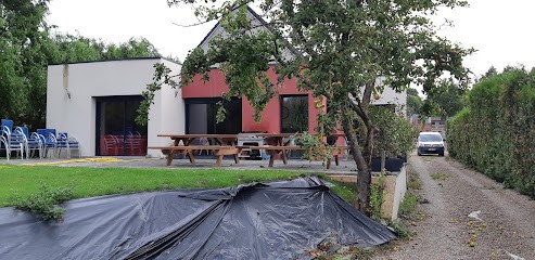 Chambre D'hôte Des écuries De La Source, Chambre d'Hôtes à Amiens