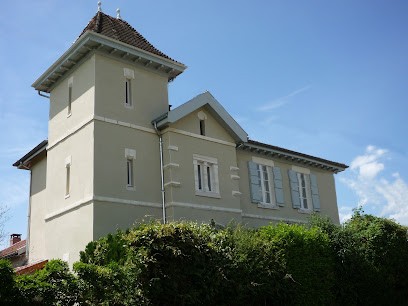 Chambres d'hôtes Ecole du Chapuy, Chambre d'Hôtes à Romans
