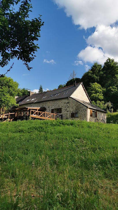 Koed stival AIRBNB, Chambre d'Hôtes à Pontivy