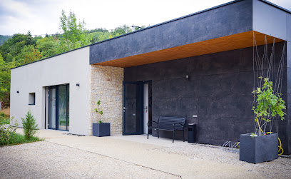 Studio Moulinas, Location De Vacances à Dieulefit