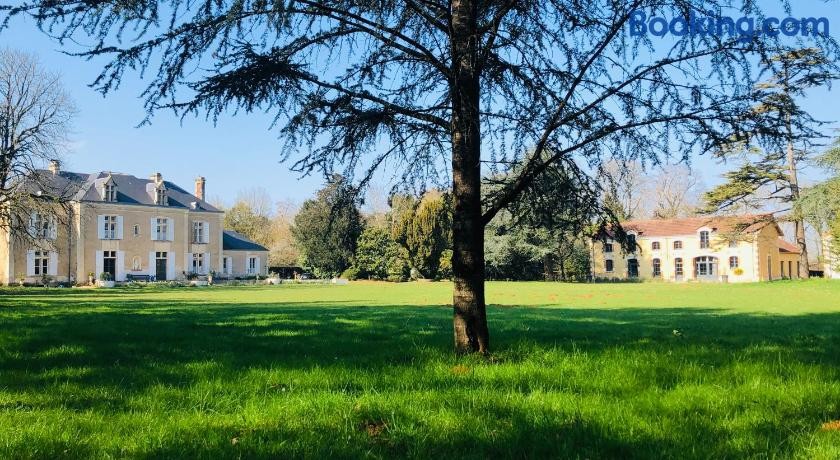 Manoir Le Mingreaud, Salle De Réception, Salle De Réunion, Séminaires, Chambres Et Table D'hôtes, Spa, Gîtes, Chambre d'Hôtes à Sainte-Gemme-la-Plaine