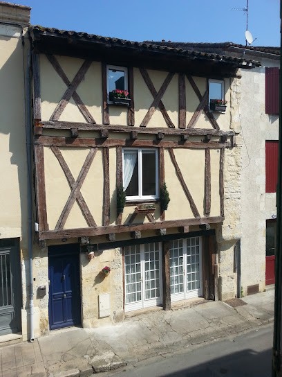 Les Terraces Sur La Dordogne, Chambre d'Hôtes à Sainte-Foy-la-Grande