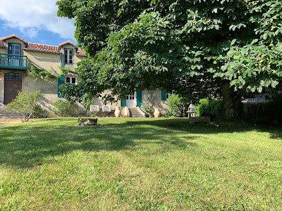 Le Logis De Saint Germain, Location De Vacances à Saint-Germain-de-Montbron