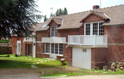 La Clé Des Champs, Chambre d'Hôtes à Suzay