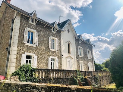 Le Couvent, Chambre d'Hôtes à Saint-Martin-du-Puy