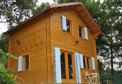 Le Chalet Du Vassalent, Location de Vacances à Vals-les-Bains