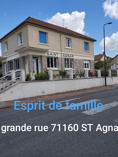 Esprit De Famille, Chambre D'hôtes à Saint-Agnan