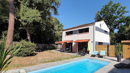 Atlantic Pines - Luxury Self Catering France, Location De Vacances à Jard-sur-Mer
