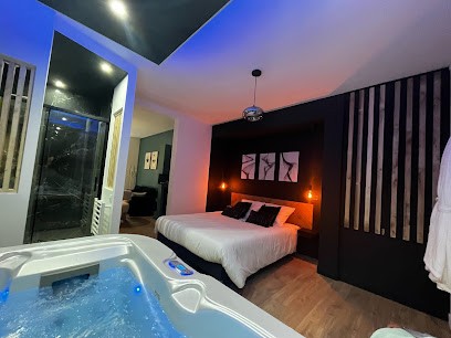 CK SUITE & SPA, Location de Vacances à Reims