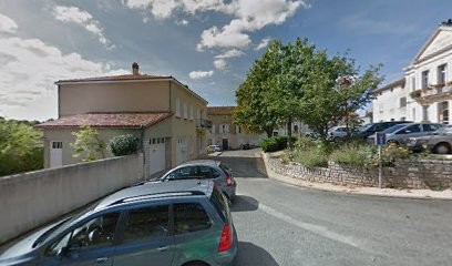 Le Logis de Chassay, Chambre d'Hôtes à Charroux