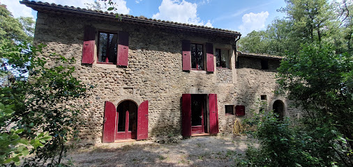 Gite Theophile, Location De Vacances à Vallon-Pont-d'Arc