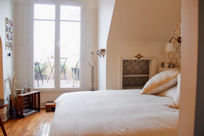 Studio Avec Terrasses, Location De Vacances à Paris 16