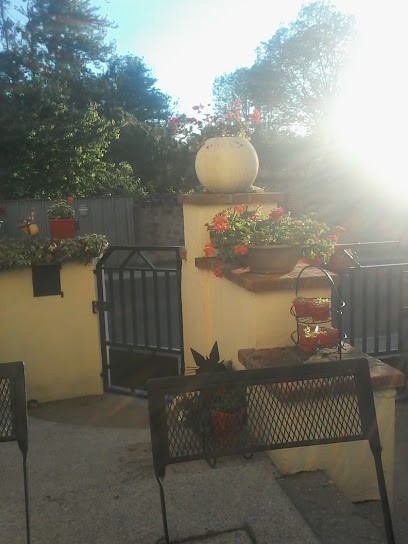 Sunset House, Chambre d'Hôtes à Magnac-Laval