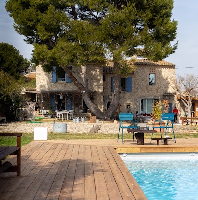 La Bastide Des Calades, Maison d'Hôtes à Lançon-Provence
